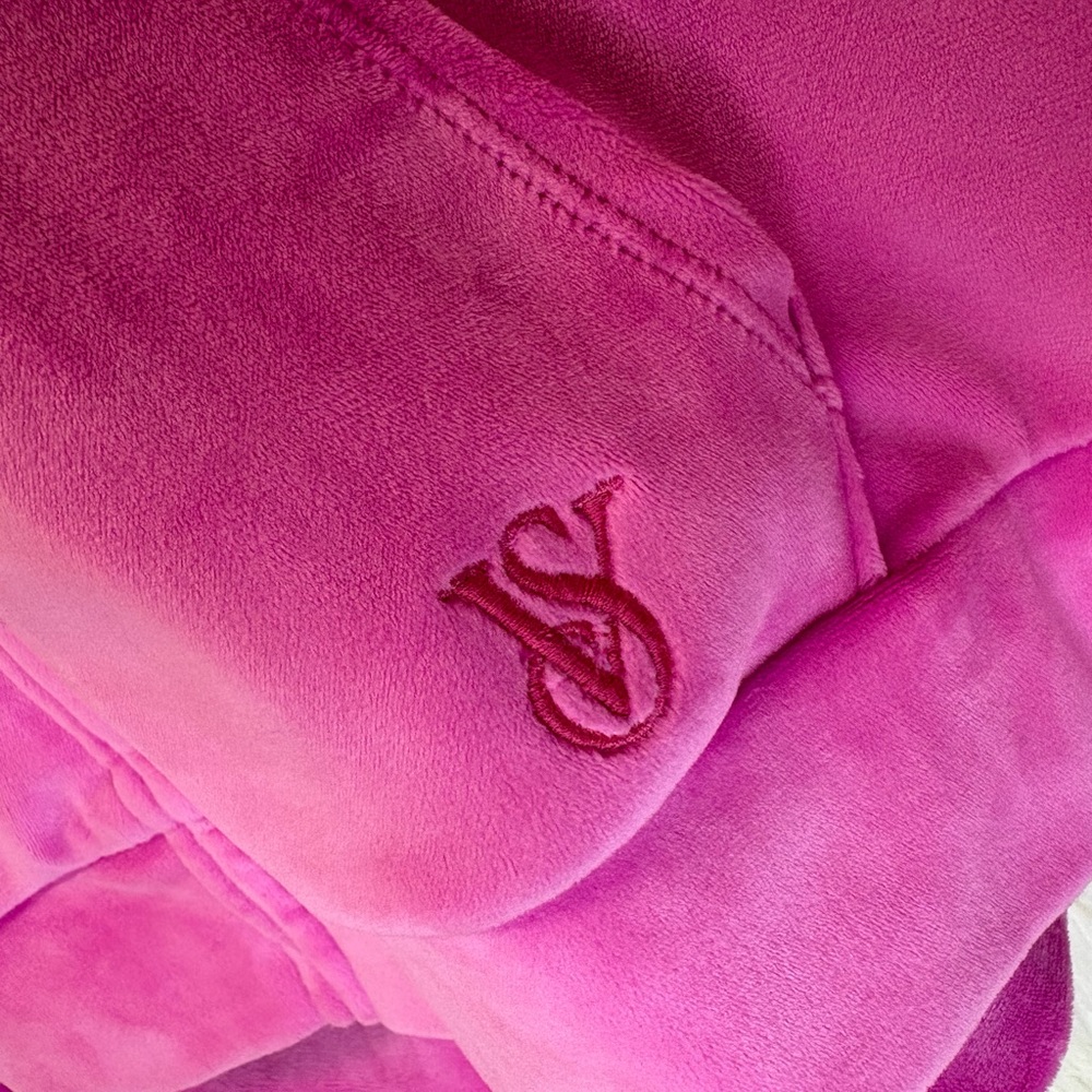 Victoria's Secret On Point Pink Soft Velour Velvet Zip-Up Hoodie | Size Large 💗✨ - Picture 7 of 17
